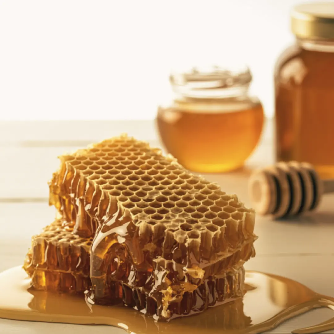 Local Honey for Allergies: What the Science Actually Says